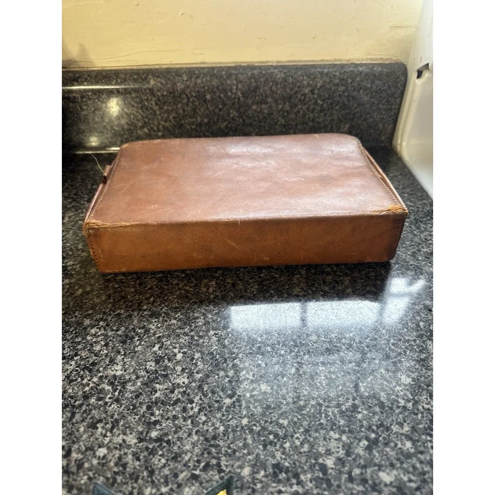 Vintage Leather Box With Button Close Sadle Cowhide‎ Travel Box Keepsakes